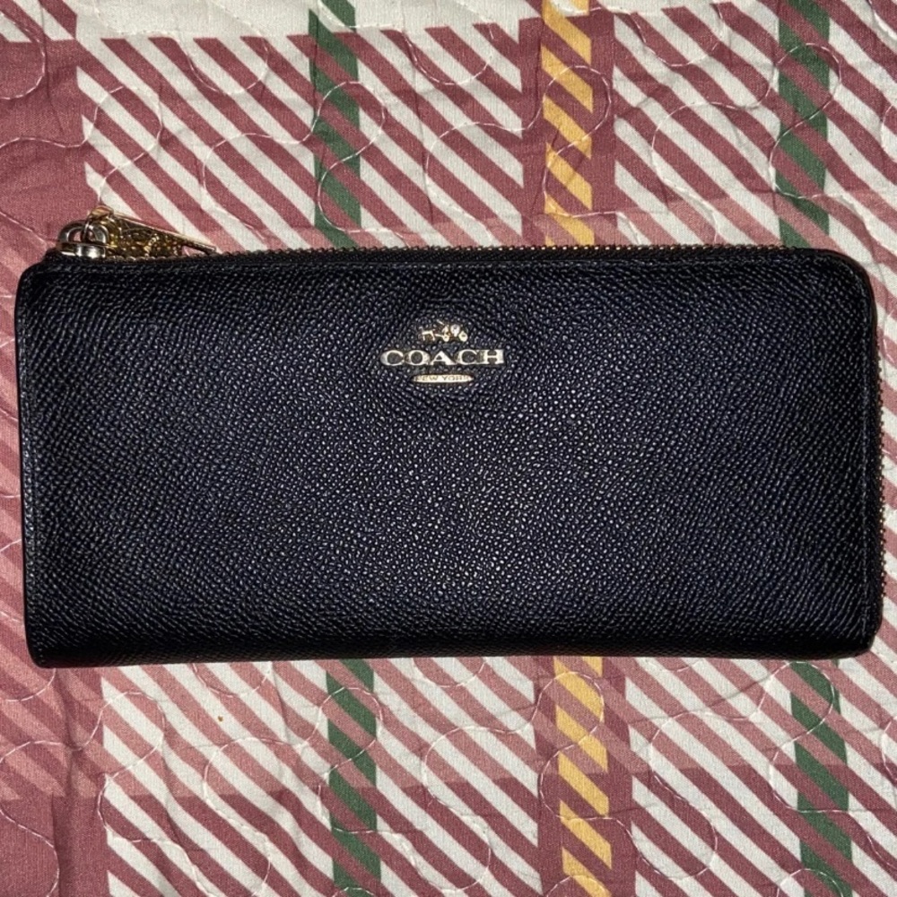 Coach Leather Long Zip Wallet